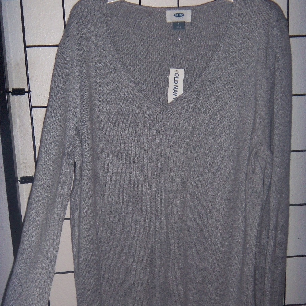 Gray sweater